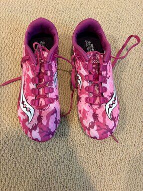 Saucony Vendetta Racing Spikes Size 7.5